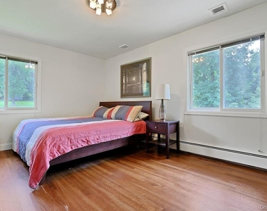 8 Duers Court - Photo Thumbnail 11