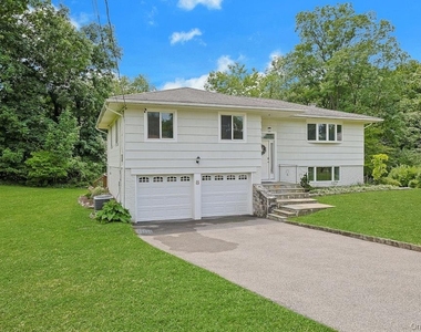 8 Duers Court - Photo Thumbnail 1