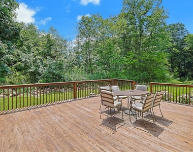 8 Duers Court - Photo Thumbnail 10