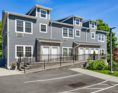 108 N Kensico Avenue - Photo Thumbnail 18
