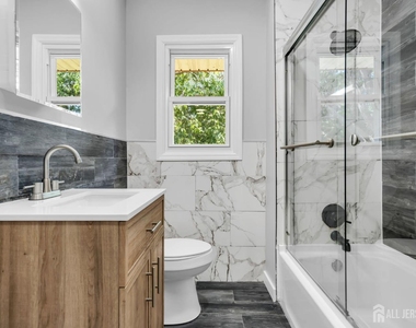368-370 Voorhees Avenue - Photo Thumbnail 20