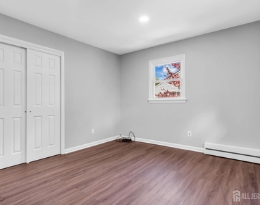 368-370 Voorhees Avenue - Photo Thumbnail 19