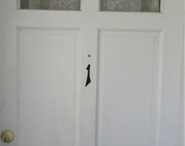 52 Avenel Street - Photo Thumbnail 10