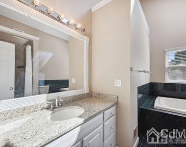 408 Prospect Avenue - Photo Thumbnail 19