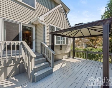 408 Prospect Avenue - Photo Thumbnail 32