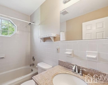 408 Prospect Avenue - Photo Thumbnail 24