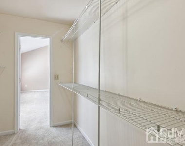 408 Prospect Avenue - Photo Thumbnail 20