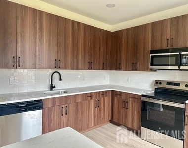 356 Ridge Road - Photo Thumbnail 31