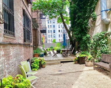 20 Clinton Street - Photo Thumbnail 13