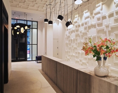 404 Park Avenue S - Photo Thumbnail 8