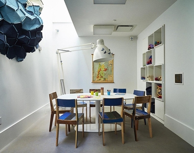 404 Park Avenue S - Photo Thumbnail 6