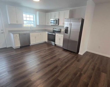14 Snowdrop Court - Photo Thumbnail 2