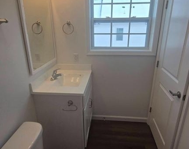 14 Snowdrop Court - Photo Thumbnail 4