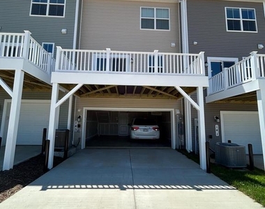 71 Swan Field Ave - Photo Thumbnail 1