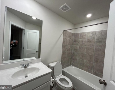 71 Swan Field Ave - Photo Thumbnail 7