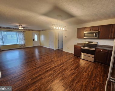 227 Tather Drive - Photo Thumbnail 5