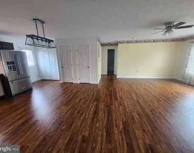 227 Tather Drive - Photo Thumbnail 3