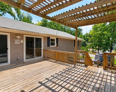 1000 Richmond Drive - Photo Thumbnail 28