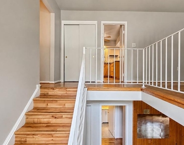 1000 Richmond Drive - Photo Thumbnail 3