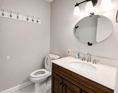 1000 Richmond Drive - Photo Thumbnail 21