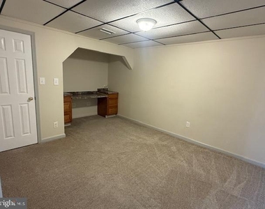 1391 Garrisonville Road - Photo Thumbnail 9