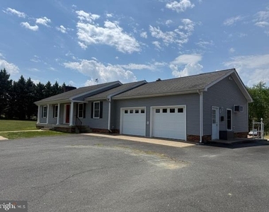 1391 Garrisonville Road - Photo Thumbnail 2