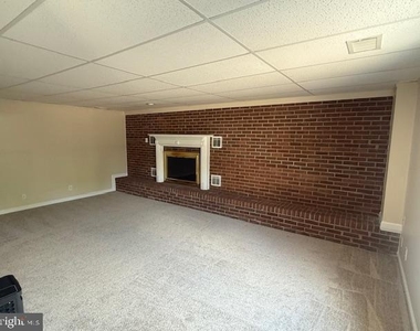 1391 Garrisonville Road - Photo Thumbnail 3