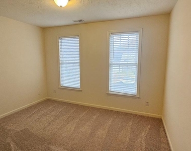 2822 Slingerland Drive - Photo Thumbnail 30
