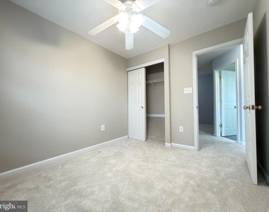 14216 Legend Glen Court - Photo Thumbnail 15