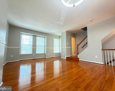 14216 Legend Glen Court - Photo Thumbnail 5