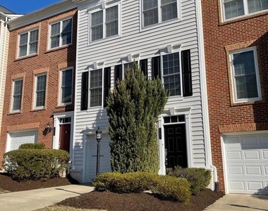 2161 Oberlin - Photo Thumbnail 1