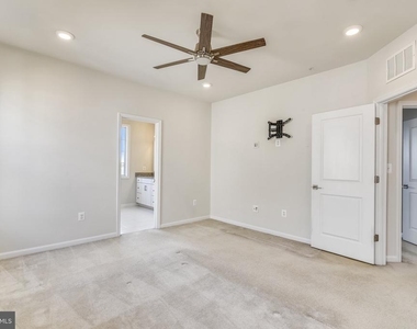 23266 Southdown Manor Terrace - Photo Thumbnail 33