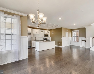 23266 Southdown Manor Terrace - Photo Thumbnail 5