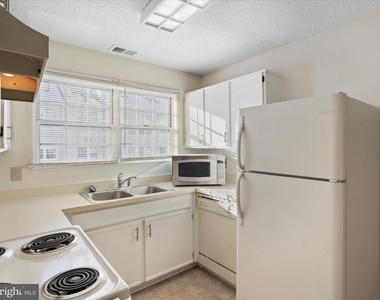 1108 Huntmaster Terrace Ne - Photo Thumbnail 8