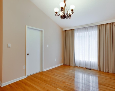 21707 Leatherleaf Circle - Photo Thumbnail 9