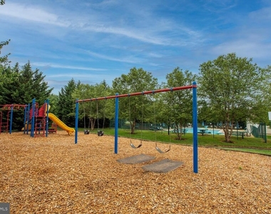 21707 Leatherleaf Circle - Photo Thumbnail 42