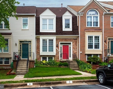 21707 Leatherleaf Circle - Photo Thumbnail 37