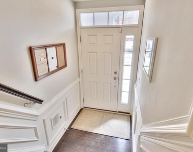23487 Logans Ridge Terrace - Photo Thumbnail 17