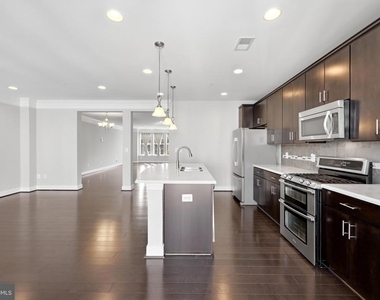 43976 Vaira Terrace - Photo Thumbnail 10