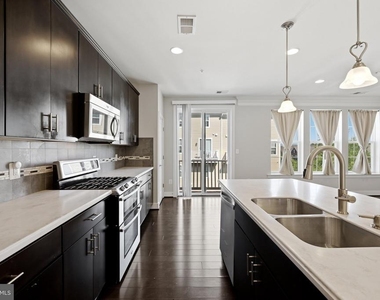 43976 Vaira Terrace - Photo Thumbnail 9