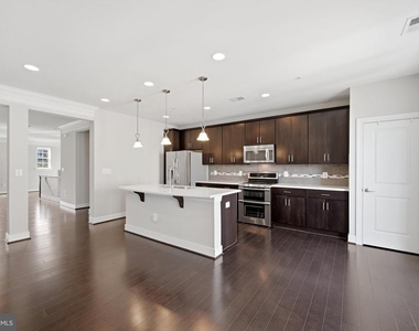 43976 Vaira Terrace - Photo Thumbnail 11