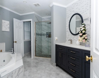18278 Maple Spring Court - Photo Thumbnail 17