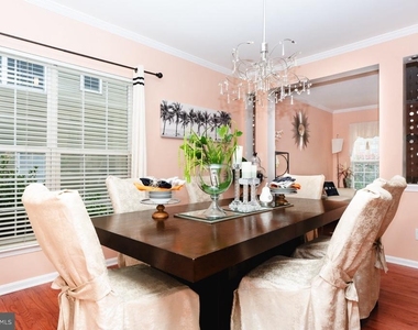 18278 Maple Spring Court - Photo Thumbnail 7
