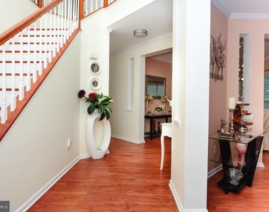18278 Maple Spring Court - Photo Thumbnail 4