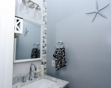 18278 Maple Spring Court - Photo Thumbnail 14