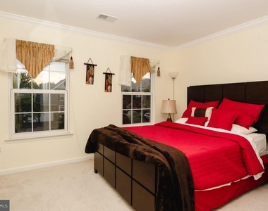 18278 Maple Spring Court - Photo Thumbnail 25