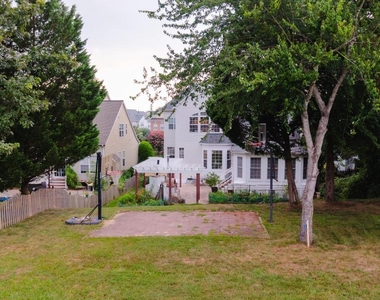 18278 Maple Spring Court - Photo Thumbnail 2