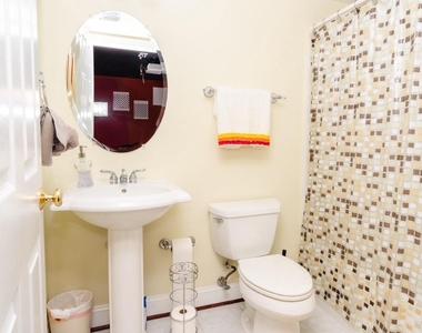 18278 Maple Spring Court - Photo Thumbnail 33