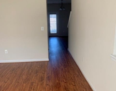 25472 Feltre Terrace - Photo Thumbnail 12
