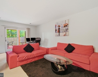 3316 Stone Heather Court - Photo Thumbnail 31